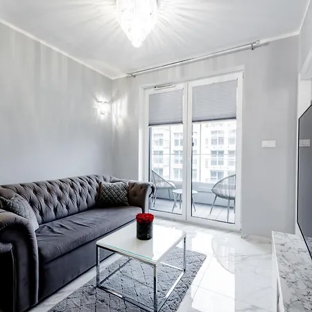 Unique Baltic - Z Garazem